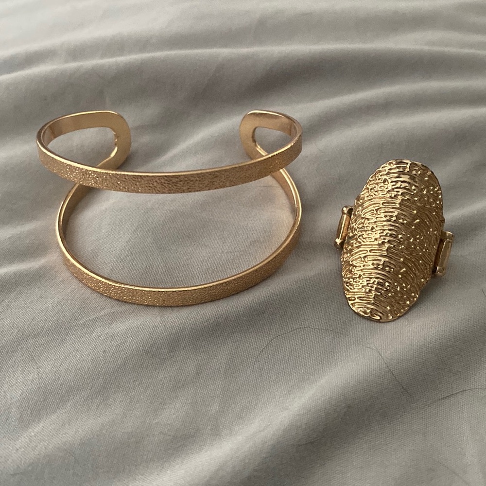 Goldstone cuff bracelet and matching stretch ring
